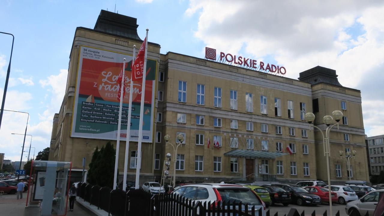 Wierzbno Hostel Варшава Екстер'єр фото